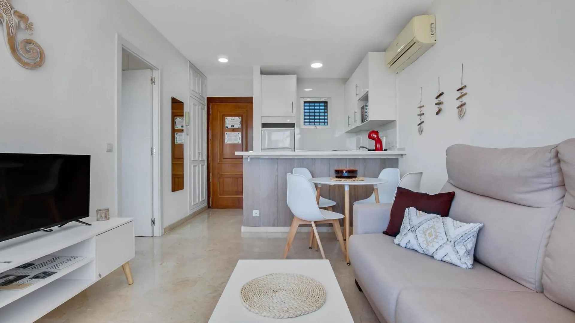 Apartament Vistamarina 403A By Ivi Real Estate Torremolinos 0*,